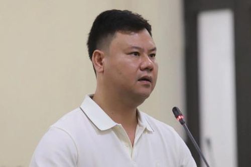 Vụ chặn đầu, khóa đuôi ô tô giữa đường ngày Tết: Người đàn ông bị phạt 50 triệu đồng