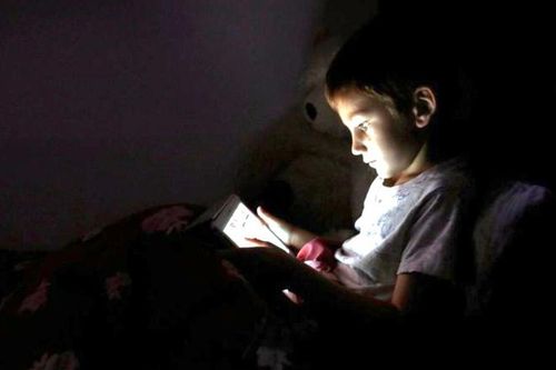 'Lá chắn' nào bảo vệ trẻ em trên không gian ảo?
