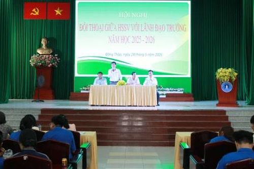 Trường Cao đẳng Cộng đồng Đồng Tháp: Đối thoại với học sinh, sinh viên và tư vấn định hướng nghề