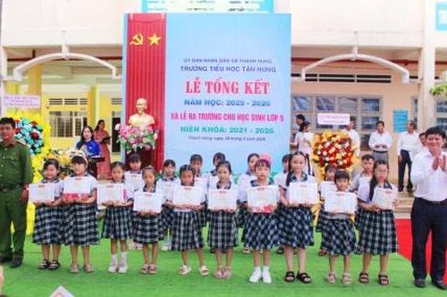 Trường Tiểu học Tân Hưng tổng kết năm học 2025 - 2026