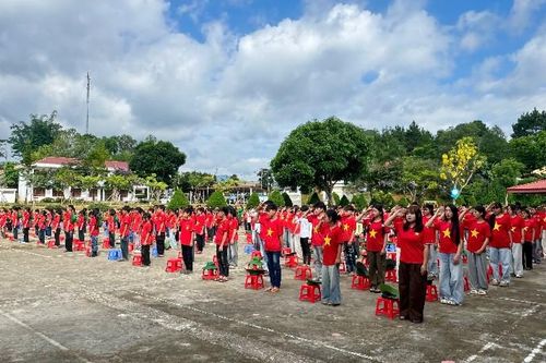 Trường Tiểu học và THCS Sùng Phài: Tổng kết năm học 2025-2026