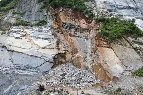 Lời khai ban đầu của giám đốc vụ sập mỏ đá khiến 3 người Lào Cai tử vong