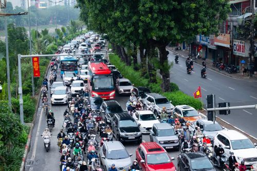 Hà Nội dự kiến thu phí ô tô, xe máy vào vành đai 1 từ năm 2028