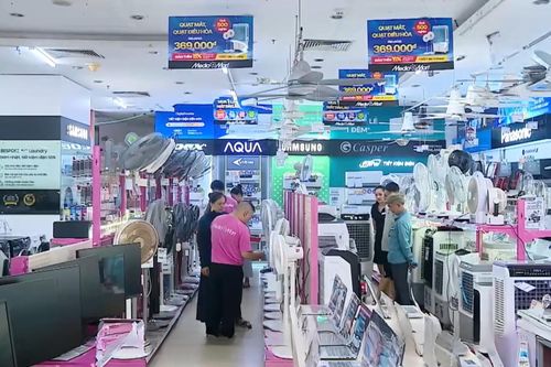 Thị trường điện máy 'tăng nhiệt' mùa nắng nóng