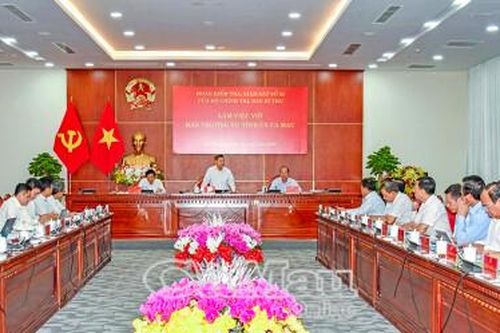 Đoàn kiểm tra, giám sát của Bộ Chính trị làm việc với tỉnh Cà Mau
