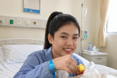 5 lần mổ não và hành trình giành lại cuộc đời của cô gái 26 tuổi