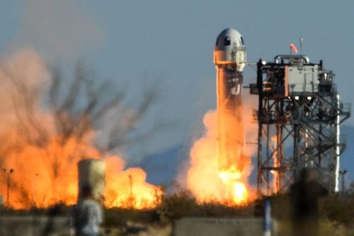 Tên lửa Blue Origin phát nổ ngay trên bệ phóng