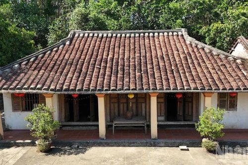 Bảo tồn và phát huy giá trị của nhà cổ ở làng cổ Lộc Yên