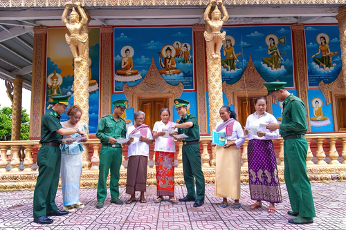 'Lá chắn mềm' bảo vệ biên giới