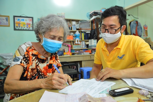 Điều chỉnh mức trợ cấp hằng tháng đối với cán bộ xã, phường, thị trấn già yếu đã nghỉ việc
