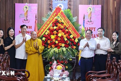 Đón mừng mùa Phật đản nhiều niềm vui, hạnh phúc, an lạc