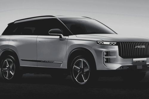 Giá 1 tỷ, mua Jaecoo J7 SHS công nghệ PHEV hay chọn xe Nhật, Hàn?