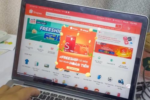 Bộ Công Thương rà soát chính sách thu phí của các sàn thương mại