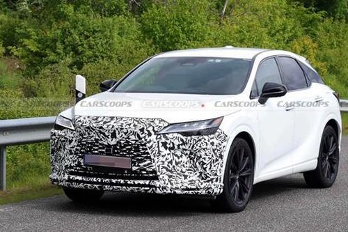Lexus RX bản nâng cấp xuất hiện trên đường thử