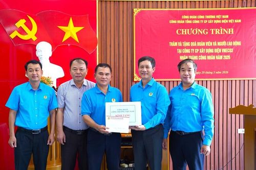 Công đoàn Công Thương Việt Nam thăm hỏi người lao động VNECO3