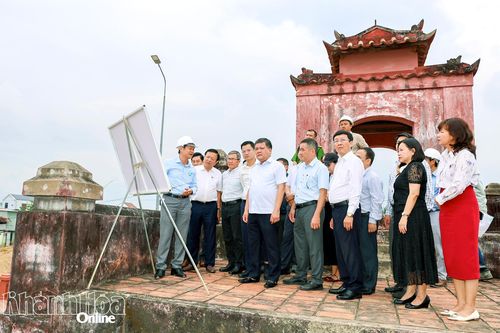 Bí thư Tỉnh ủy Trần Phong kiểm tra tiến độ triển khai 2 dự án trên địa bàn xã Diên Khánh