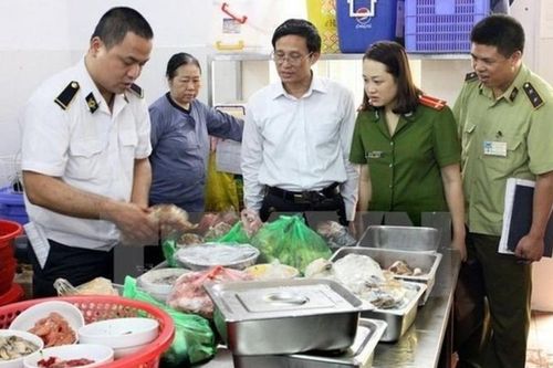 Phát hiện hơn 5.700 cơ sở vi phạm trong Tháng hành động vì an toàn thực phẩm