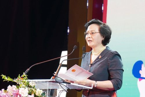 Phó Thủ tướng Phạm Thị Thanh Trà: Cùng nhau xây dựng một môi trường số an toàn, nhân văn, hạnh phúc cho mọi trẻ em