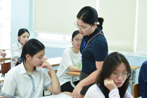 Hà Nội: 615 thí sinh chưa đến làm thủ tục dự thi lớp 10
