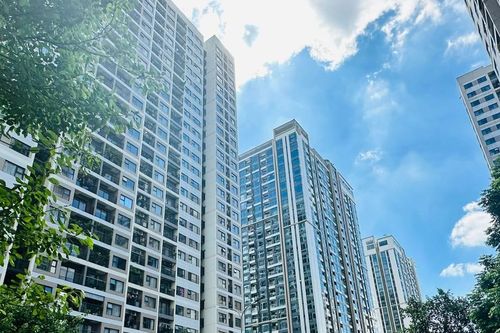 Chung cư Hà Nội 'hạ nhiệt' nhưng vẫn vượt tầm với