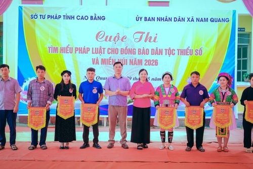 Xã Nam Quang tổ chức Cuộc thi tìm hiểu pháp luật cho đồng bào dân tộc thiểu số