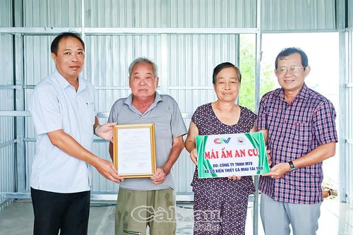 Niềm vui an cư đến với vợ chồng ông Tô Văn Xiếu