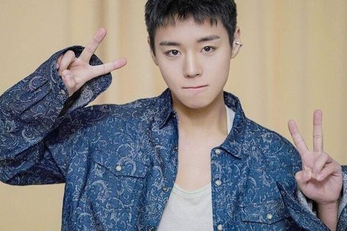 Nam chính phim 'Dưới bóng điện hạ' Park Ji Hoon đến Việt Nam tổ chức fancon