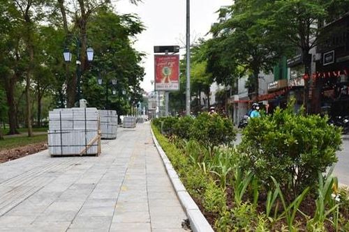 Diện mạo mới quanh công viên Thống Nhất sau chỉnh trang vỉa hè phố Nguyễn Đình Chiểu