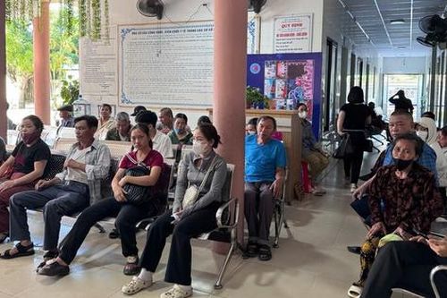 Bác sĩ cảnh báo nắng nóng cực đoan làm tăng nguy cơ rối loạn tâm thần