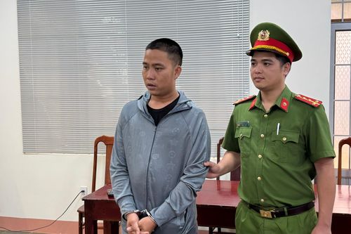 Bắt giam tài xế xe tải vượt ẩu khiến nữ sinh lớp 9 tử vong