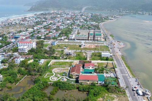 Nghiên cứu xây dựng cầu kính ngắm vịnh Lăng Cô tạo điểm nhấn du lịch