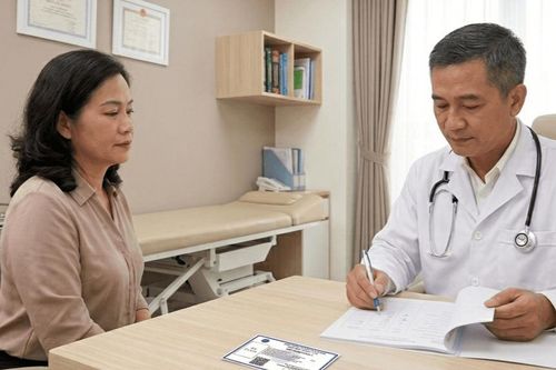 Sử dụng BHYT tại phòng khám tư có được hưởng quyền lợi không?