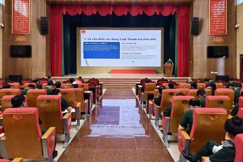 VKSQS khu vực 42 phối hợp tuyên truyền, phổ biến, giáo dục pháp luật tại Bộ Chỉ huy quân sự TP Huế