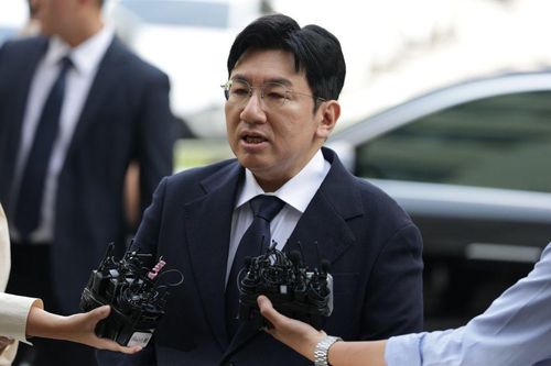 Bang Si Hyuk và bài toán đạo đức của 'đế chế' HYBE