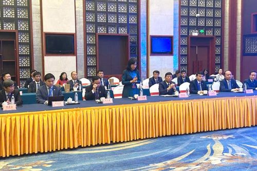 Tây Ninh thúc đẩy hợp tác thương mại và y học cổ truyền