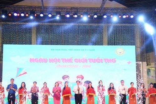 Khai mạc Ngày hội Thế giới tuổi thơ tại Hà Nội