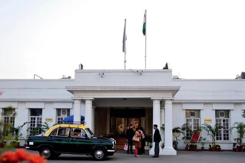 Câu lạc bộ của giới thượng lưu New Delhi có nguy cơ bị 'trục xuất'
