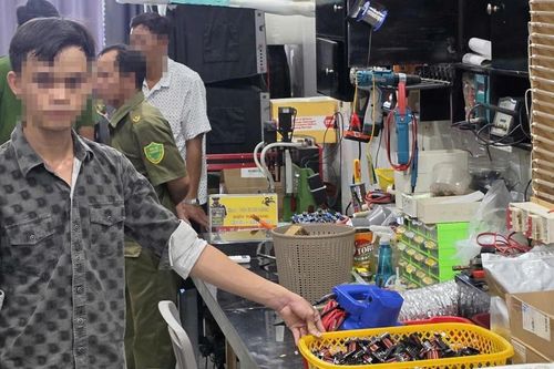 Phát hiện cơ sở sản xuất bộ kích điện dùng để đánh bắt thủy sản