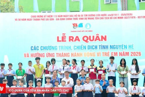 TP.HCM lần đầu ra quân 'Mùa hè số'