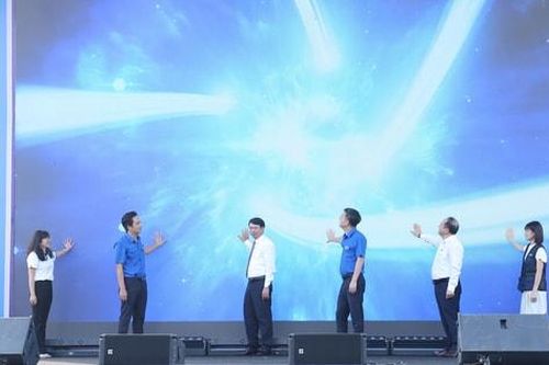 Sôi nổi Ngày hội 'Thanh niên công nhân - Lan tỏa năng lượng tích cực'