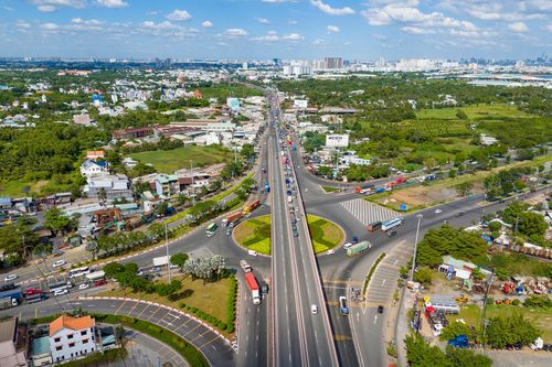 Xã vùng ven TP.HCM liền kề siêu nút giao 115.000 tỷ muốn lên phường