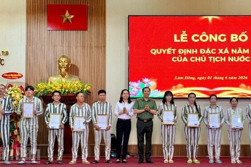 Trại giam Thủ Đức đặc xá gần 400 phạm nhân