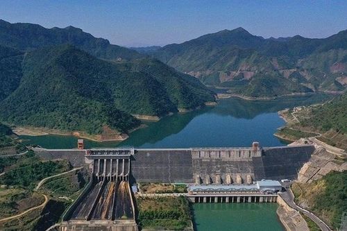 Giữ nước cho phát triển bền vững