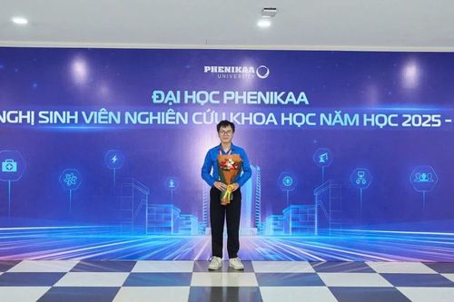 Dù từng gián đoạn việc học 6 năm, nam sinh ngành Luật đạt GPA 3,90 và ba lần là 'Sinh viên 5 tốt' cấp Thành phố