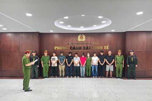 TP Hồ Chí Minh: Khởi tố 10 bị can trong vụ hợp thức hóa nguồn gốc động vật hoang dã trái phép