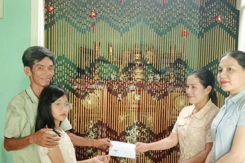 Thực hành tiết kiệm, lan tỏa yêu thương