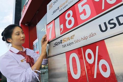 Lãi suất tiết kiệm 6 tháng lên tới 8,7%: Gửi 200 triệu đồng nhận được bao nhiêu tiền?