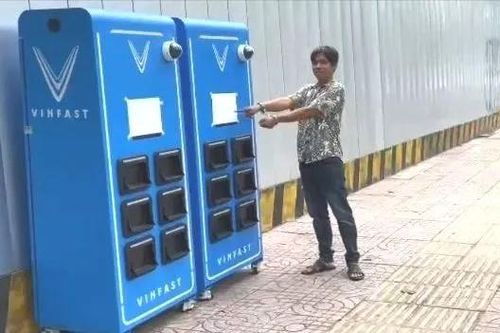 Bắt giữ người đập phá hàng loạt tủ đổi pin xe điện