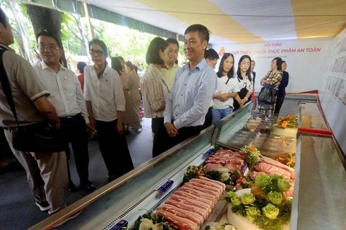 [VIDEO] TP.HCM siết chặt an toàn suất ăn học đường cho 2,5 triệu học sinh