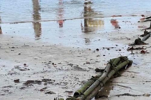 Truy tìm chủ nhân đường ống 'lạ' xuất hiện ở biển Nha Trang
